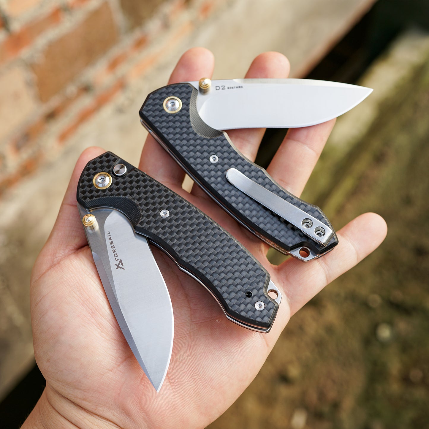 FORESAIL Flipper Folding Pocket knife,3in D2 Steel Blade and Carbon Fiber Handle,with pocket Clip.Button Lock Everyday Carry Knife for Men.Tactical knives,EDC knife camping use