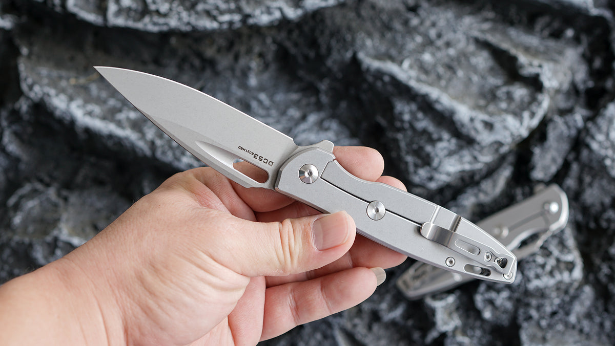 FORESAIL Folding Pocket Knife for men,3.39in DC53 Steel,Frame Lock Ball Bearing,All Metal Handle Stainless Steel,Frame Lock,pocket Clip,EDC Carry Small Knives,Flipper,Outdoor Camping Fishing.